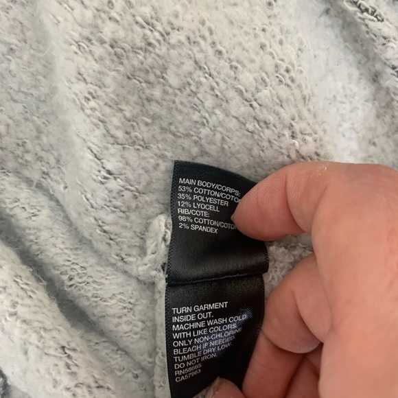 Zella Gray Sweatshirt Pullover Side Slits Size XS - Picture 5 of 5